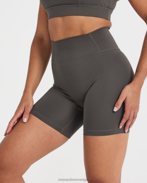 Kläder djup taupe 4B046290 tidlösa shorts Oner Active